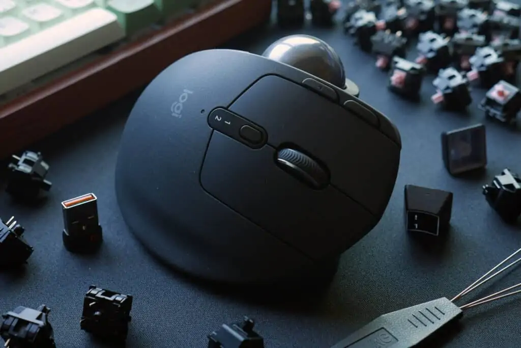 How to Use a Trackball Mouse More Efficiently - Switch and Click