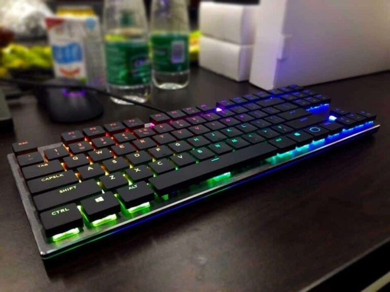 The Best LowProfile Mechanical Keyboards [Jan 2021] Switch And Click