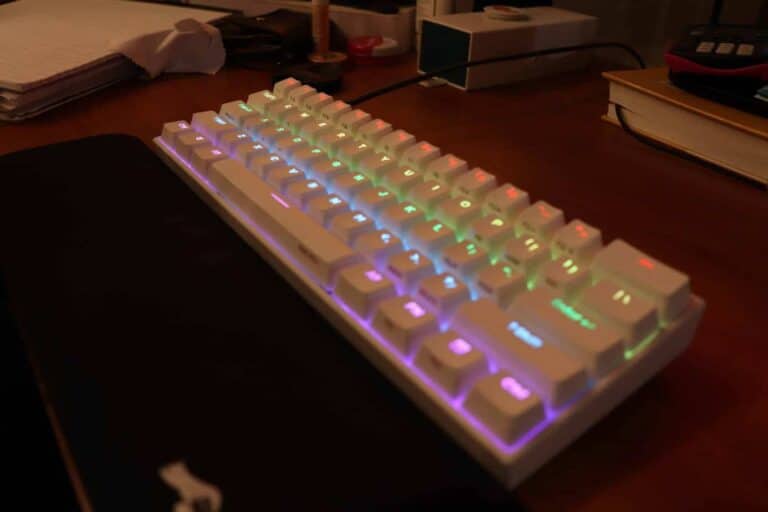 The Anne Pro 2 is an Absolute KILLER - Switch and Click