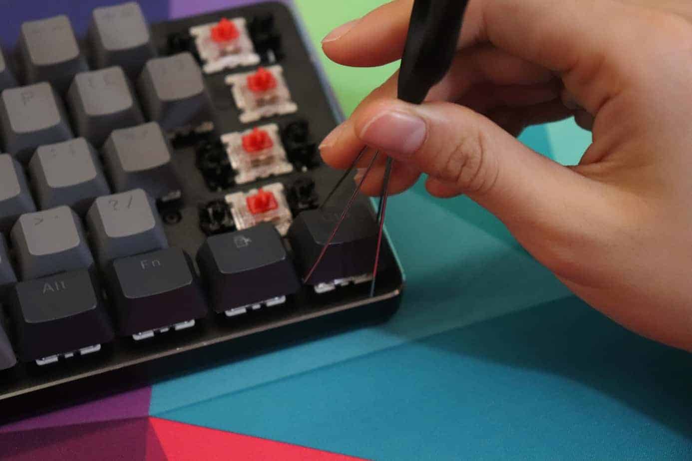 How to Mod Stabilizers BandAid, Clip, and Lube Switch And Click