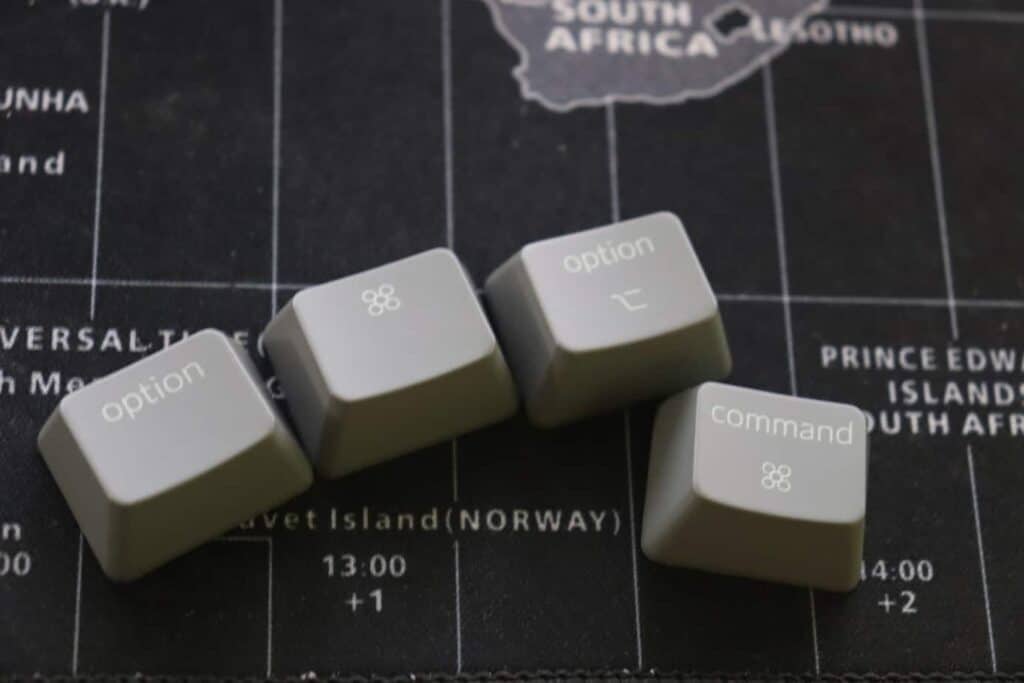 keycaps with mac layout