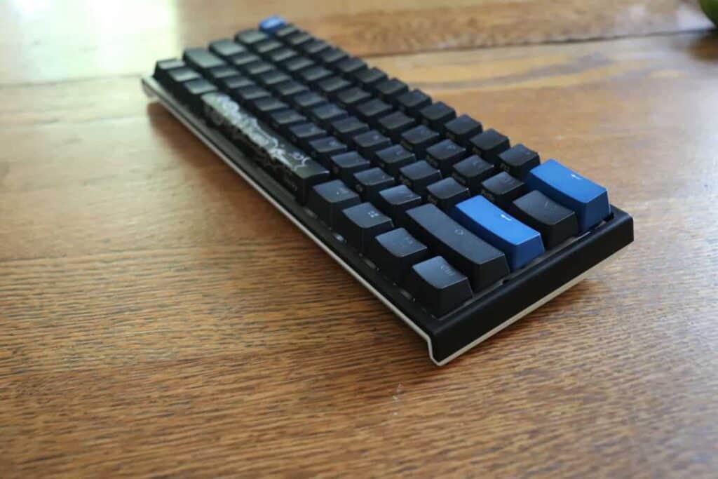 Ducky One 2 mini - review - Benchmarkhardware