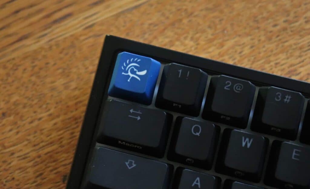 Ducky One 2 Mini extra escape key