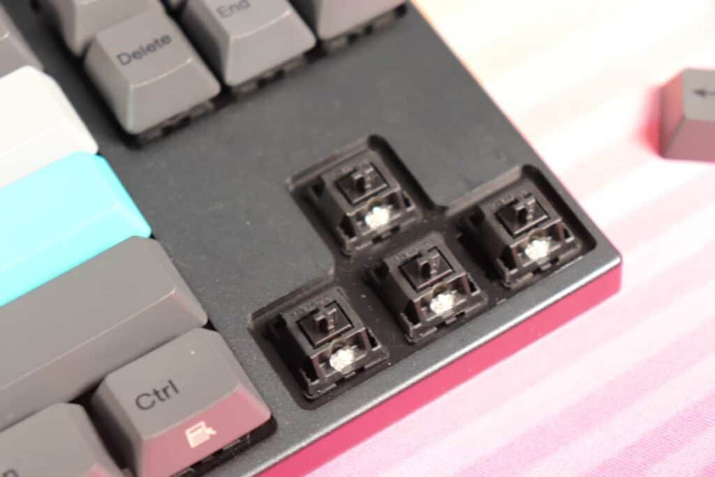 Varmilo VA87M switches