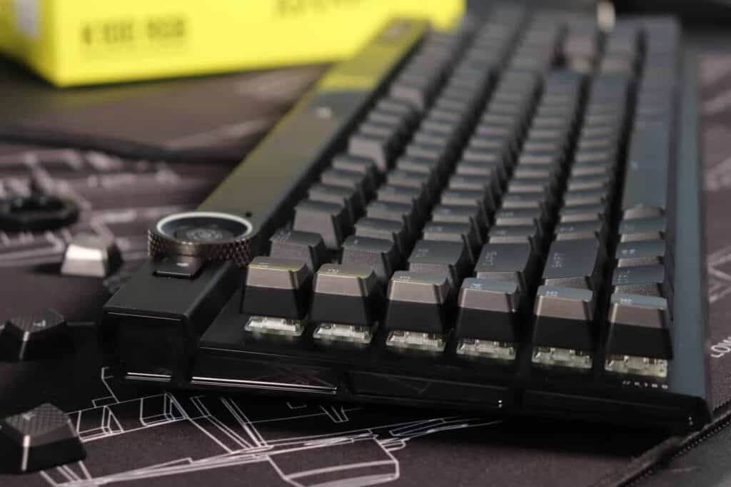 alloy origins keyboard