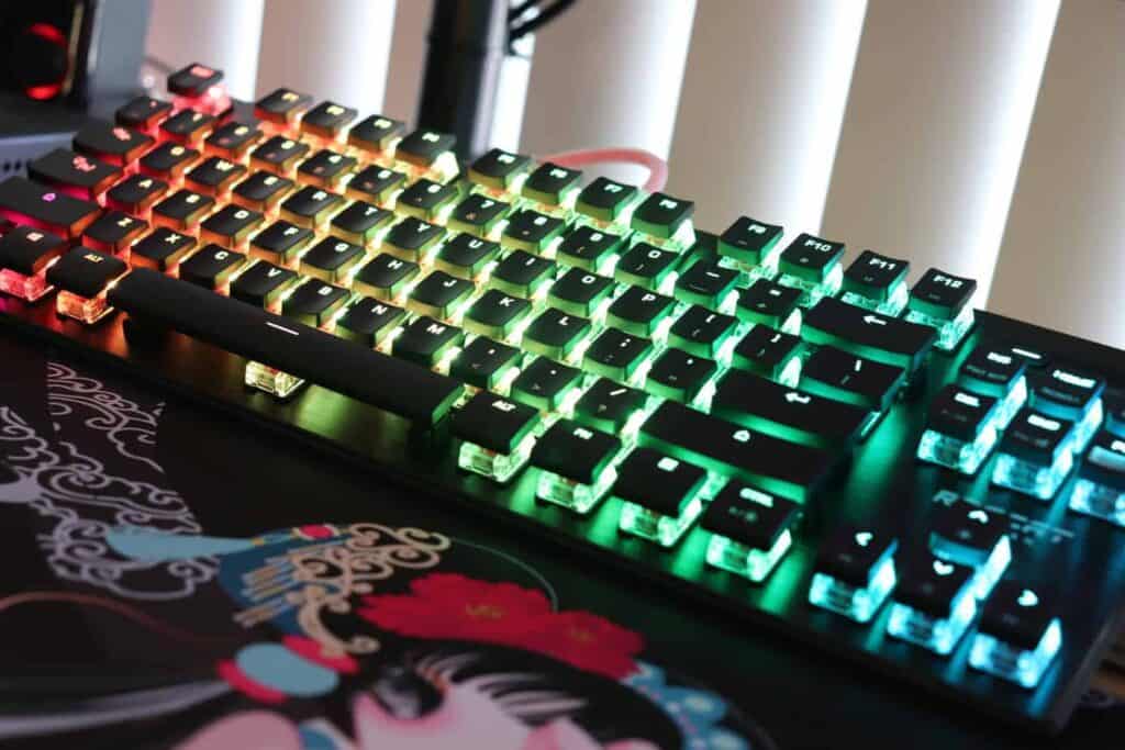 Roccat Vulcan TKL Pro arctic white review: Stunning looks