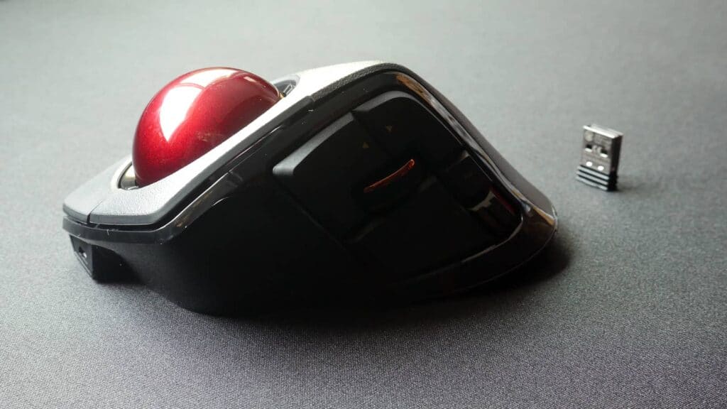 A Complete Guide to Elecom Trackballs - Switch and Click