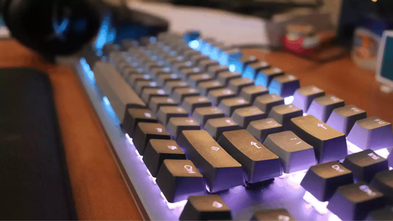 corsair keyboard with macro keys