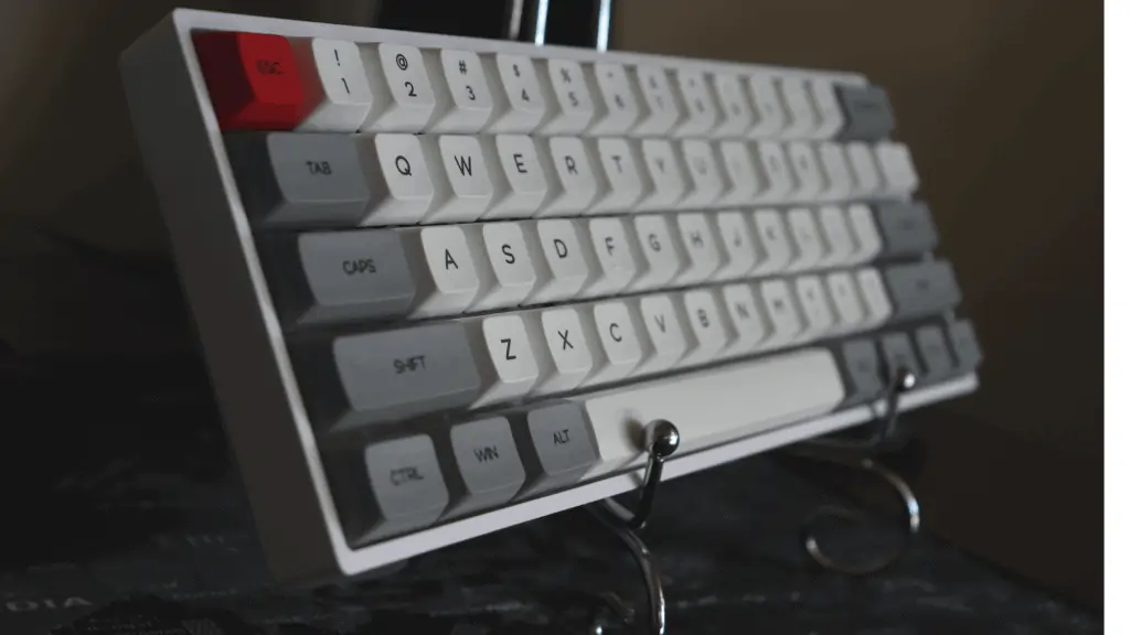 Epomaker SK61 mechanical keyboard