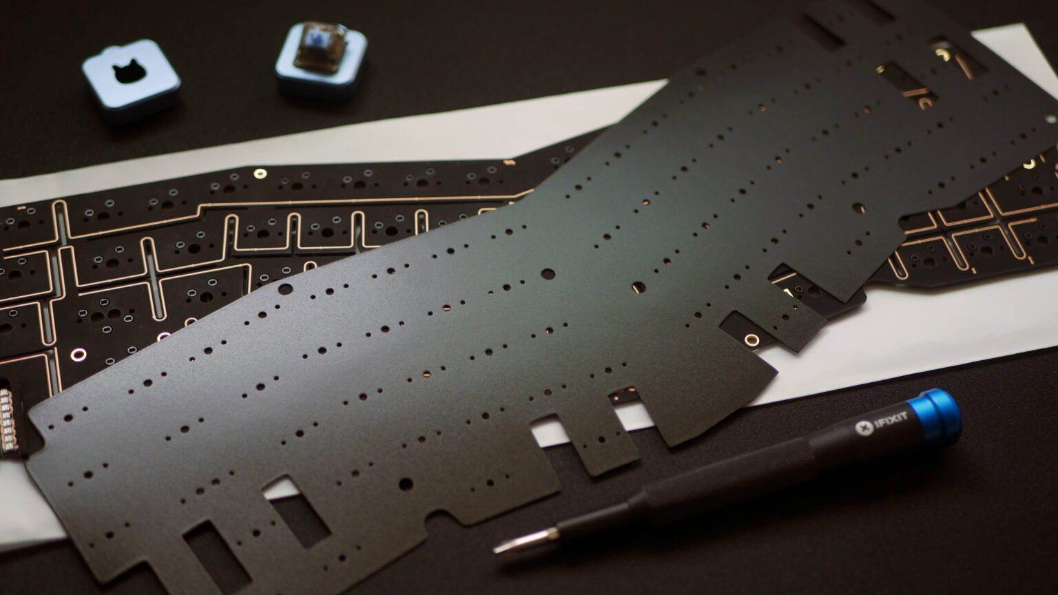 How to PE Foam Mod your Keyboard - Switch and Click